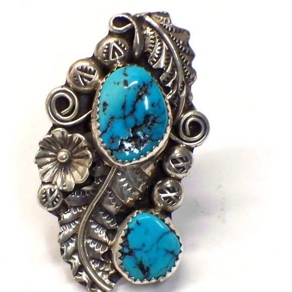 Large ~Vintage~ Native American~ Sterling Silver & Turquoise Ring~ Size 7.5